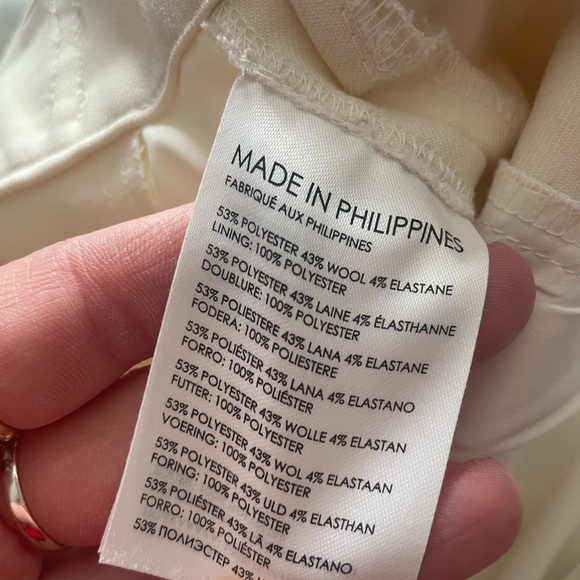 Banana Republic Cream Trousers - Elegant | Size 8 - Picture 9 of 11